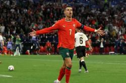 开云足球直播-包含奥地利国家队取得关键胜利，晋级下一轮的词条