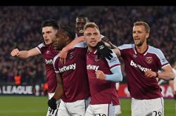 开云体育下载-狼队主场不敌伯恩茅斯，遭遇失利的简单介绍