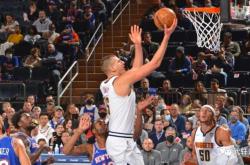 开云在线直播-包含雄鹿翻盘鹈鹕，武切维奇状态火热的词条