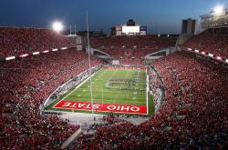 开云体育官方网站-绿茵场与硬木地板的交响，当欧冠淘汰赛的焦点映照76人收割黄蜂的哲学