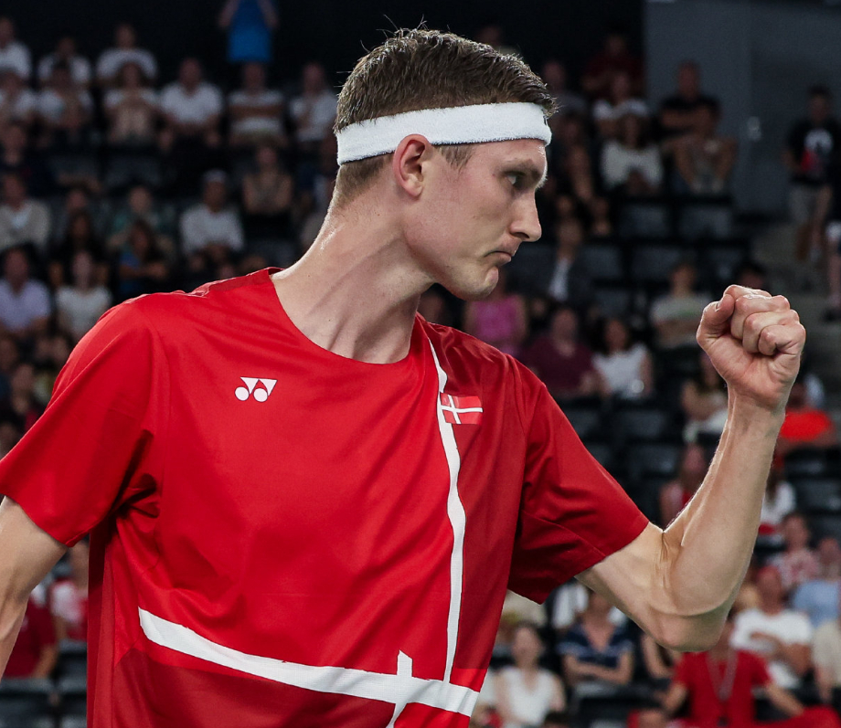 关于日本羽毛球队强势英格兰羽毛球队，安赛龙绝境逆转的信息