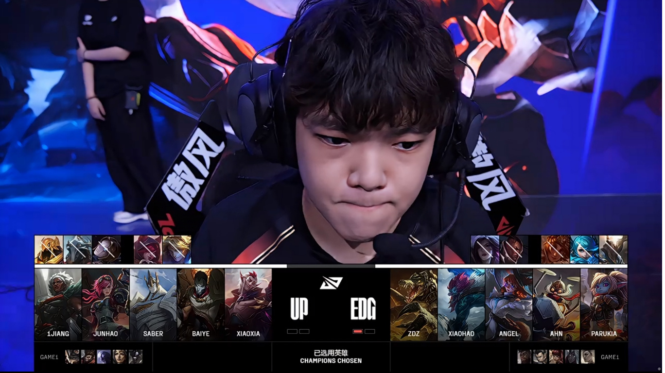 包含EDG血洗EG，JackeyLove三分雨点燃全场的词条