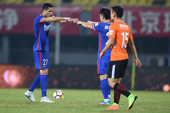 北京人和主场击败重庆斯威,豪取三分的简单介绍 北京人和主场击败重庆斯威,豪取三分的简单介绍