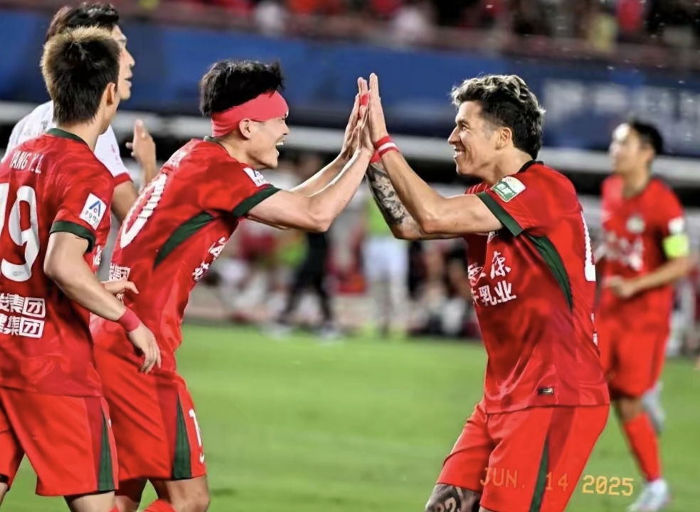 青年五虎战胜恒大，豪取三分的简单介绍