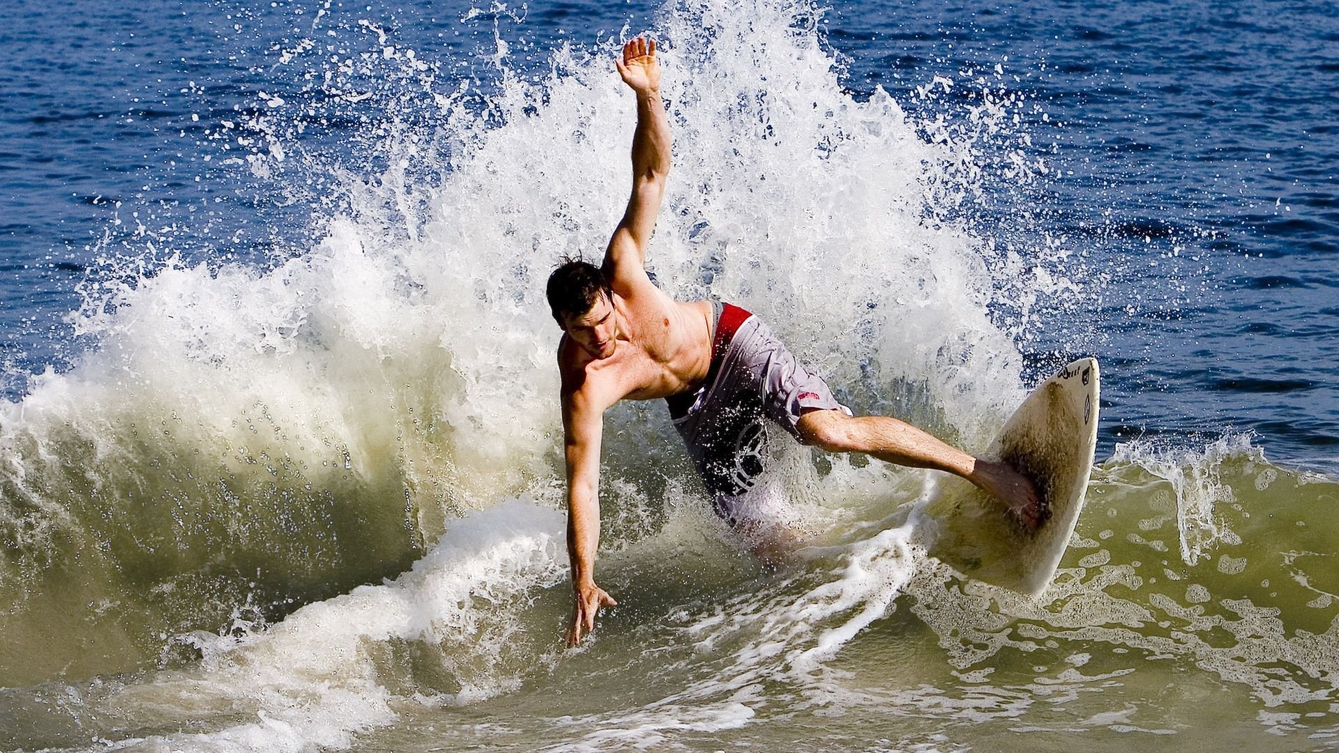 战术的囚笼与天才的闪光,格列兹曼爆发如何撕碎阿根廷的精密布局