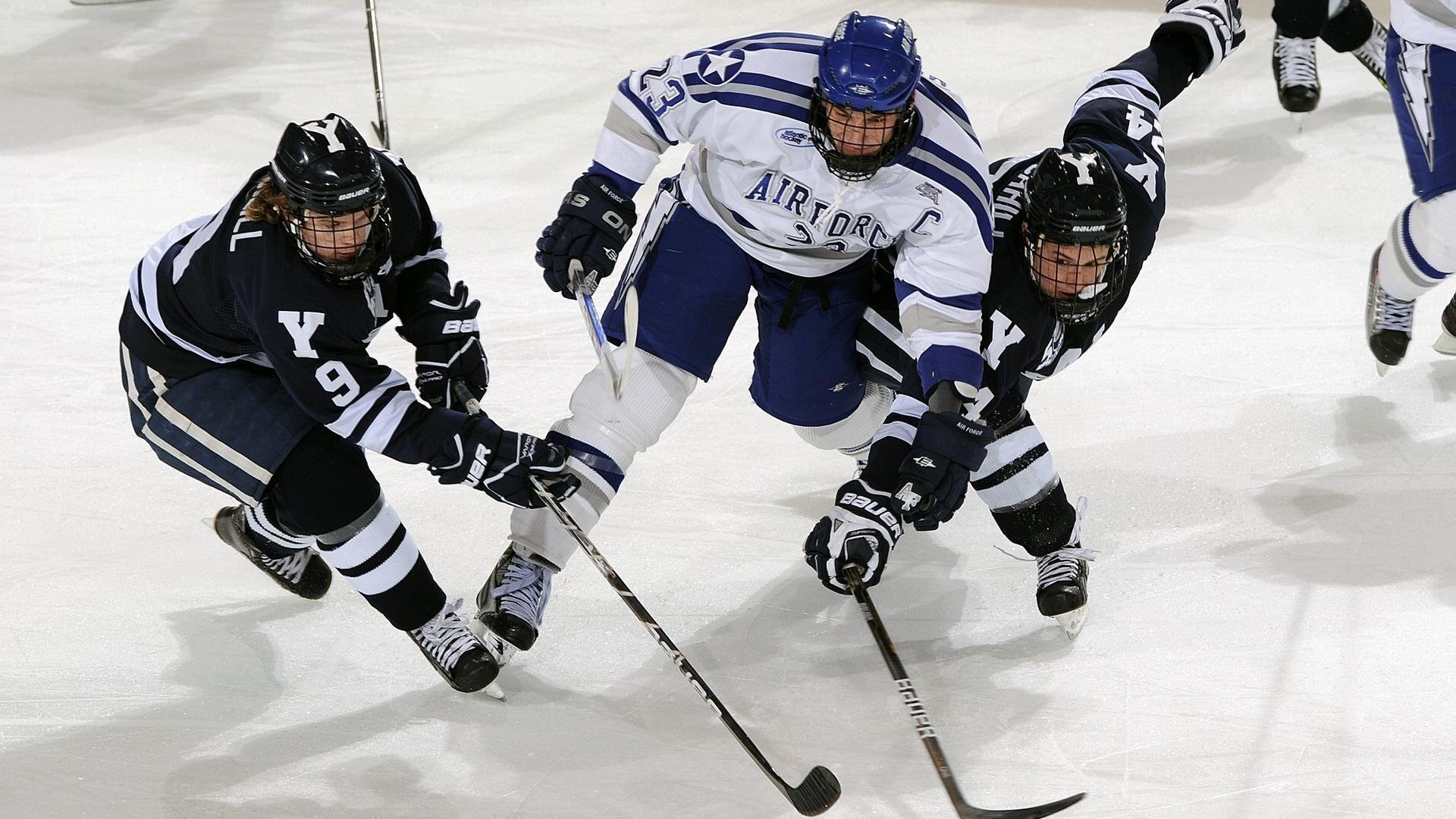 当永恒之城遇见新大陆，本泽马用足球书写超越时代的传奇